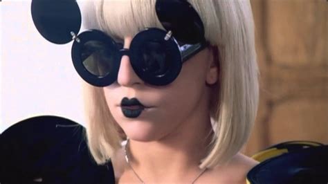 lady gaga paparazzi glasses
